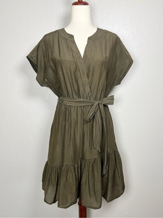 XiRENA Dresses & Skirts - XIRENA Women’s Size S Olive Green Cotton Short Sleeve Faux Wrap Belted Dress